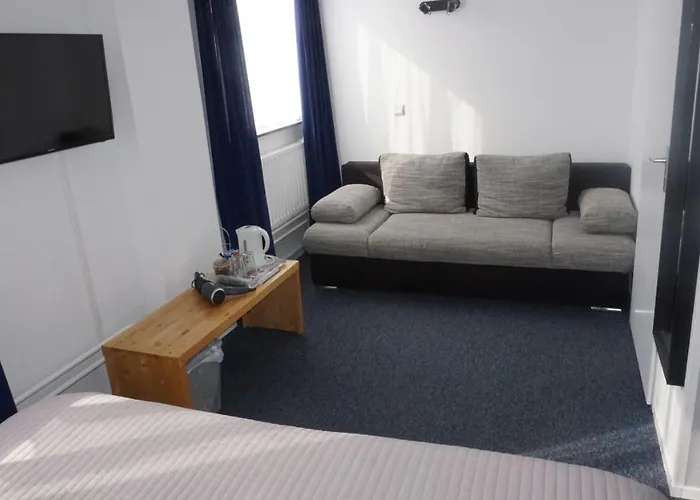 De Wilde Kriek - Before De Karsteboom 3*