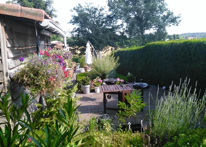 Hotel De Wilde Kriek - Before De Karsteboom 3*