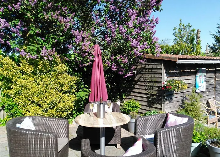 De Wilde Kriek - Before De Karsteboom Hotel