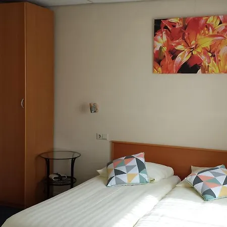 Hotel De Wilde Kriek - Before De Karsteboom Valkenburg aan de Geul
